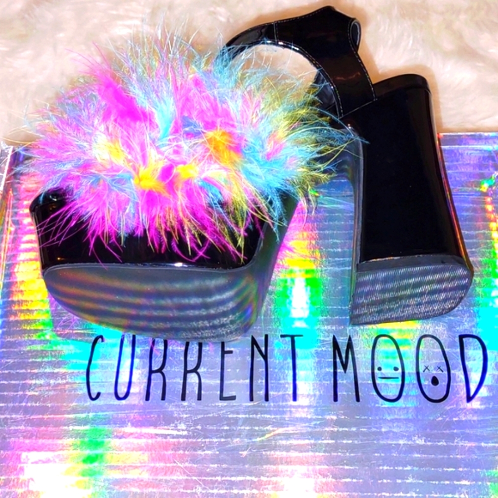 CURRENT MOOD💫 Marabou Platform Heels🦶 - Picture 4 of 16